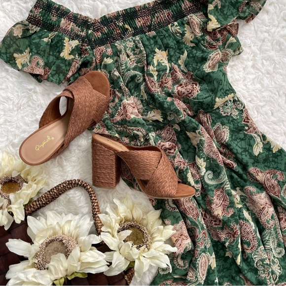 JODIFL Dresses & Skirts - NWT - Jodifl Green boho paisley Garden Party Dress